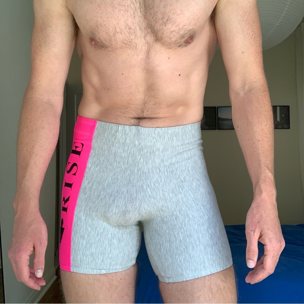 RISE Logo Workout Short Heather Grey & Hot Pink
